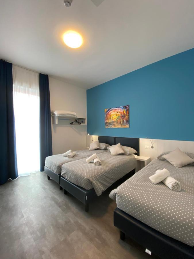 Hotel Aurora & Appartamenti Torbole Sul Garda Екстериор снимка