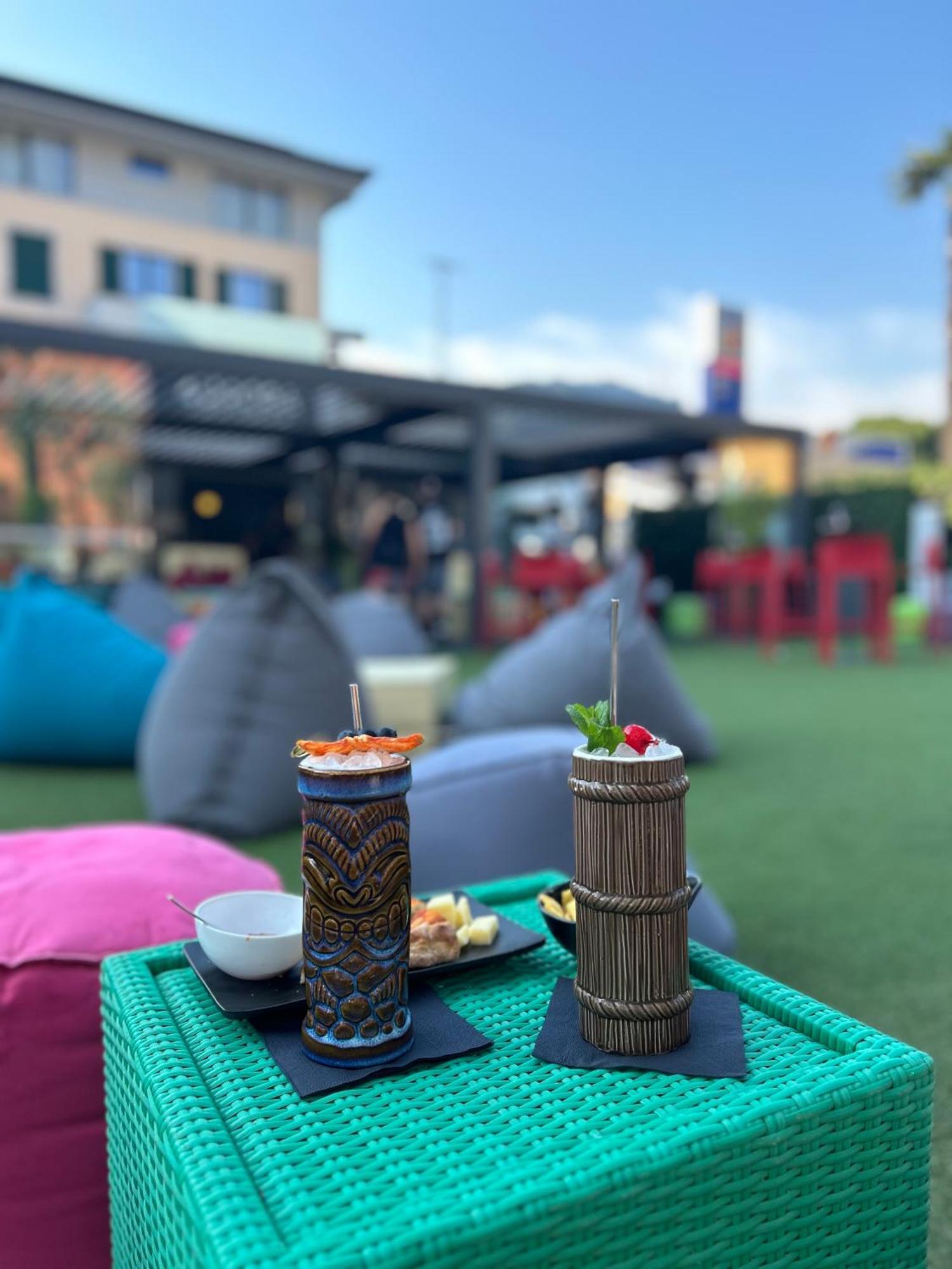 Hotel Aurora & Appartamenti Torbole Sul Garda Екстериор снимка